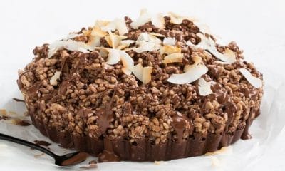 giant nutella chocolate crackle cake 136467 1