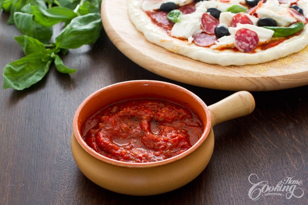 tomato pizza sauce mainimage