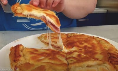 Γρήγορη Πίτα στο τηγάνι, με απλά υλικά για τα παιδιά μας!