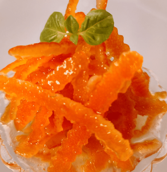 Υπέροχο γλυκό του κουταλιού με φλούδα πορτοκάλι - ωραίο χρώμα και τέλειο δέσιμο!