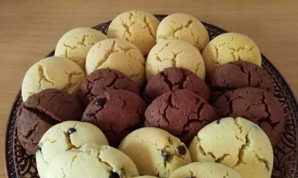 Είναι τέλεια και πολύ εύκολα - Cookies με τρία υλικά - πρέπει να τα δοκιμάσουμε!!