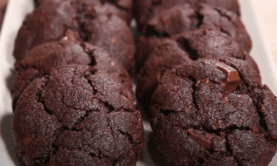 Εύκολα σοκολατένια cookies, με υλικά που έχεις στην κουζίνα σου!