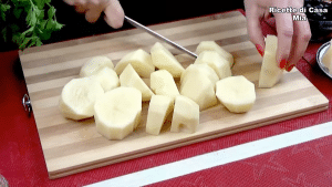 Απλή συνταγή μα πάνω από όλα νόστιμη για ρολό πατάτας με μπέικον8