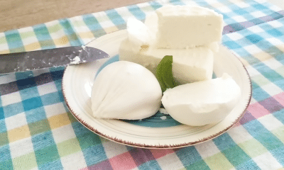 Δεν υπάρχουν λόγια για το πιο εύκολο σπιτικό τυρί μυζήθρα