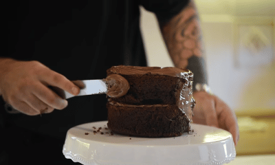 Το πιο ζουμερό κέικ σοκολάτας Πραγματικά λαχταριστό
